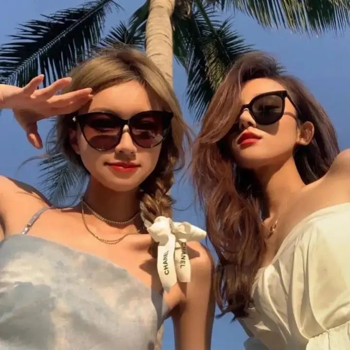 乘风而上的她
